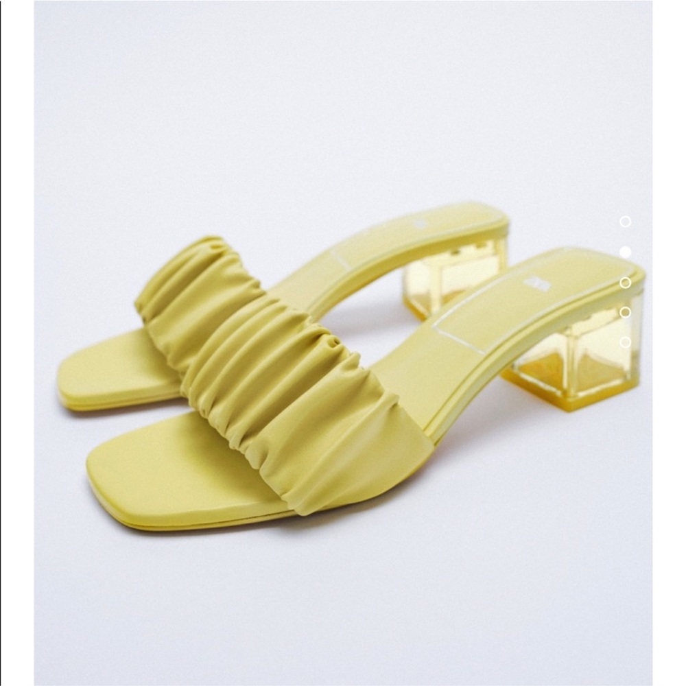 Zara NWT heels